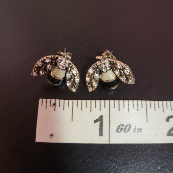 Banana Republic - bee stud earrings - Picture 3 of 3